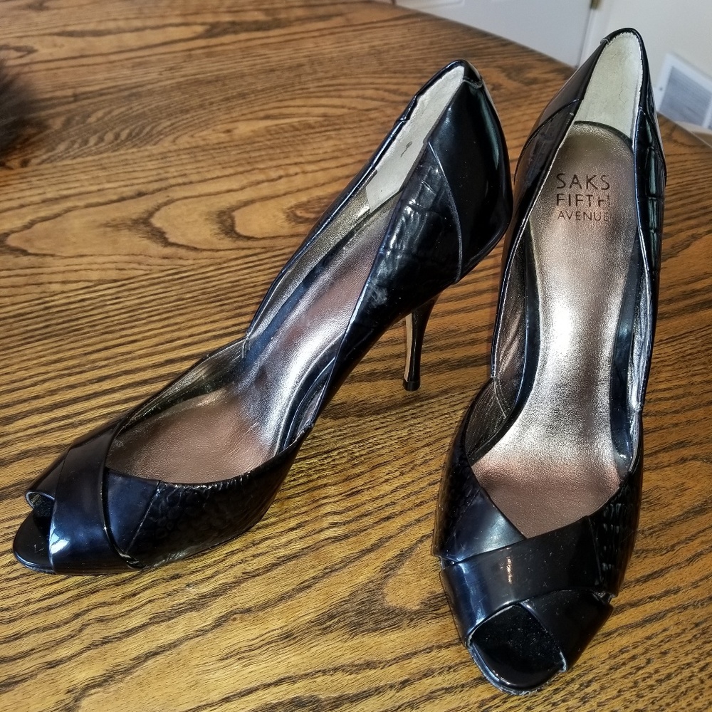 Saks Fifth Avenue Patent Leather Mixed Print Heels